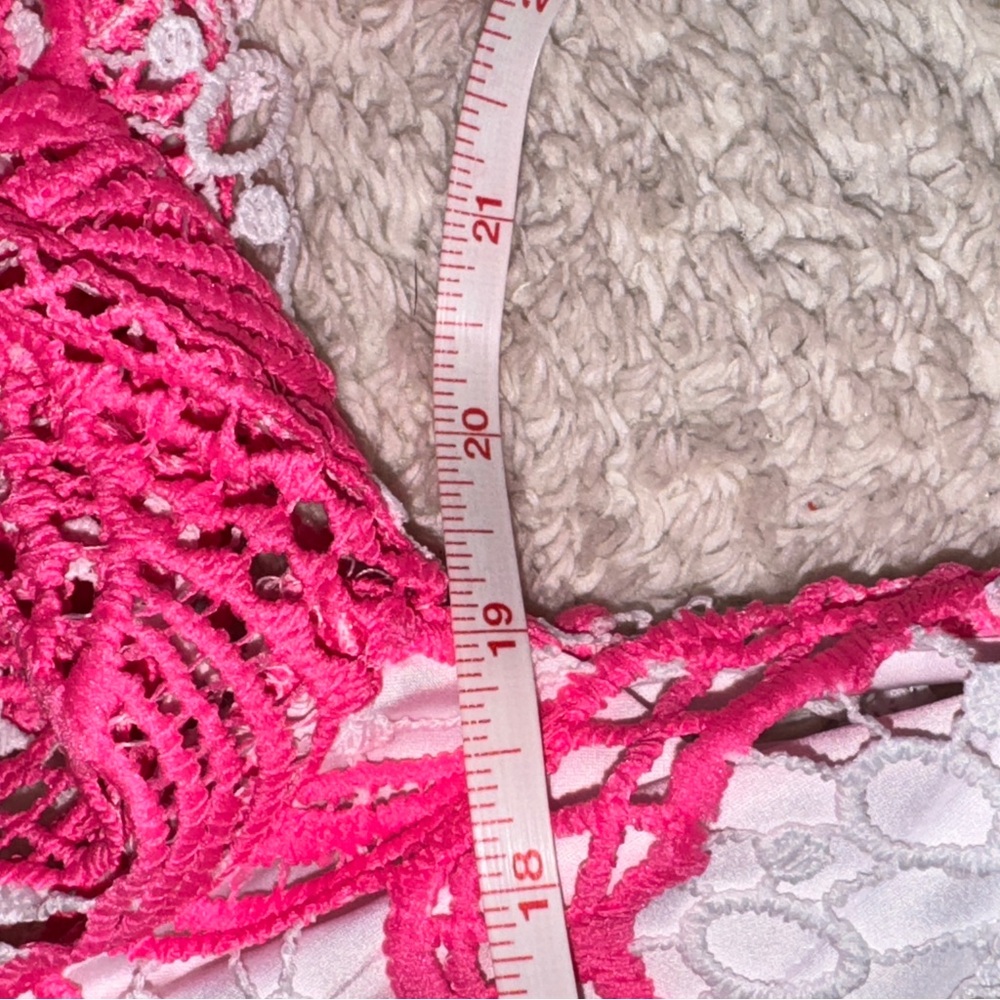 Lilly Pulitzer Lottie Pink and White Romper Size 12 - Picture 4 of 5